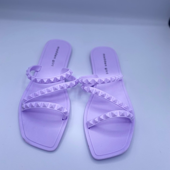 Madden Girl All Over Purple Studded Lagunna Slip On Woman’s Flat Sandals NWOT 8 - Picture 2 of 13